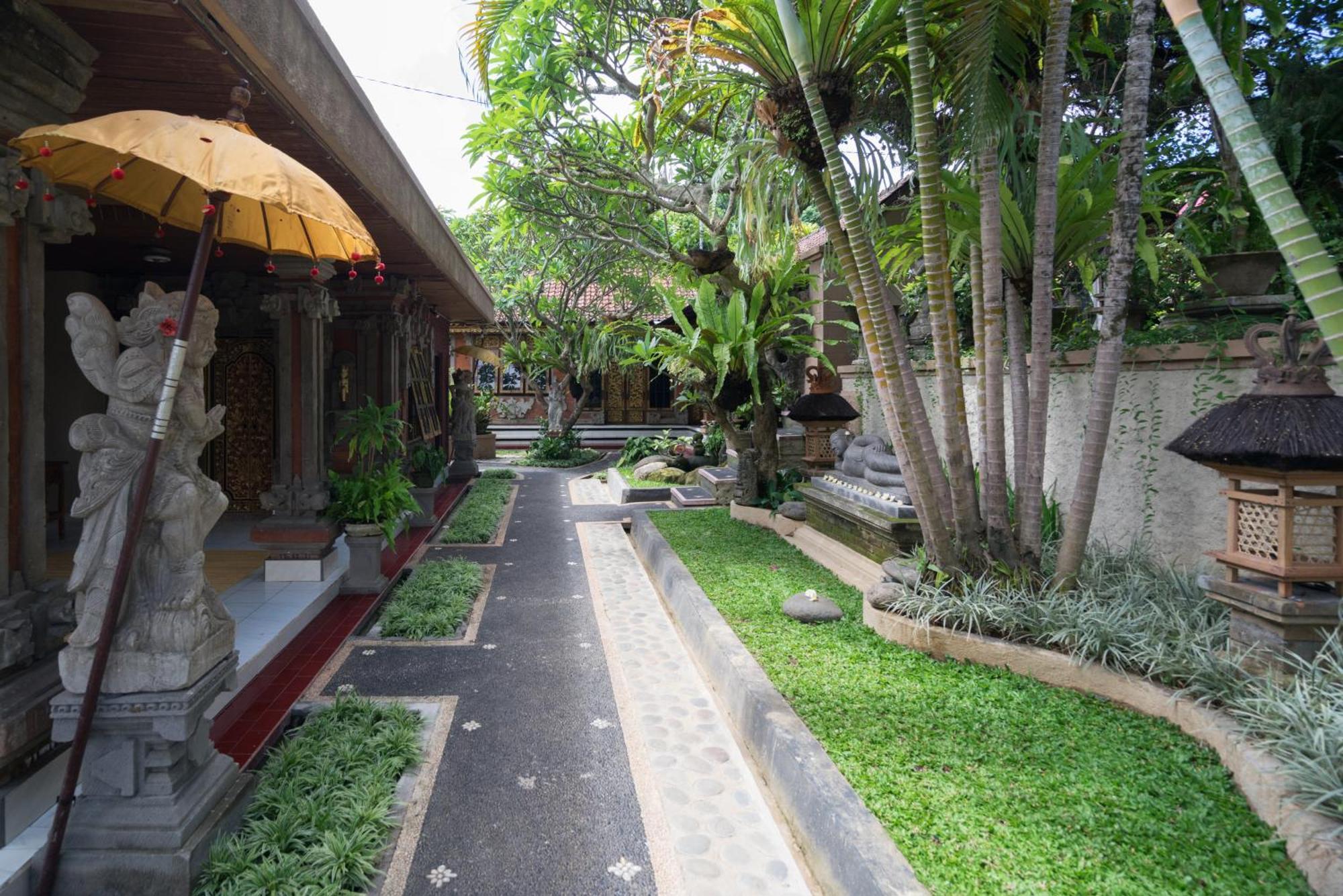 Nuaja Balinese Guest House Ubud Eksteriør billede
